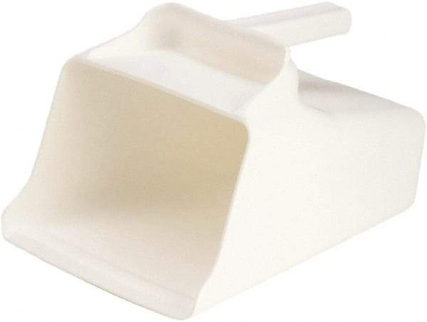 Remco - 128 oz White Polypropylene Flat Bottom Scoop - 8.7" Wide x 6.7" Deep Bowl, 11" OAL - Eagle Tool & Supply