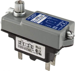 Square D - SPDT, NC/NO, 600 VAC, Screw Terminal, Rotary Head Actuator, General Purpose Limit Switch - 1 NEMA Rating, IP20 IPR Rating - Eagle Tool & Supply