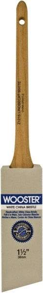 Wooster Brush - 1-1/2" Angled Hog Sash Brush - 2-7/16" Bristle Length, 6-1/2" Maple Rattail Handle - Eagle Tool & Supply