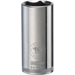 Standard  Hand Socket: 3/8" Drive, 19.00 mm Socket, 6-Point