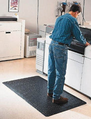 Wearwell - 30' Long x 4' Wide, Dry Environment, Anti-Fatigue Matting - Black with Yellow Borders, Vinyl with Nitrile Blend Base, Beveled on 4 Sides - Eagle Tool & Supply
