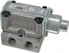 Parker - 1.5 CV Rate, 3/8" NPT Inlet HD Mechanical Oper Valve - 4 Way, 2 Position, 3/8" NPT Outlet, 150 Max psi, Air Pilot Spring Return - Eagle Tool & Supply