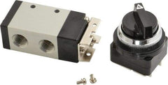 ARO/Ingersoll-Rand - 1/4" NPT Manual Mechanical Valve - 3-Way, 2 Position, Palm-Button Spring w/o Guard/Spring & 0.7 CV Rate - Eagle Tool & Supply