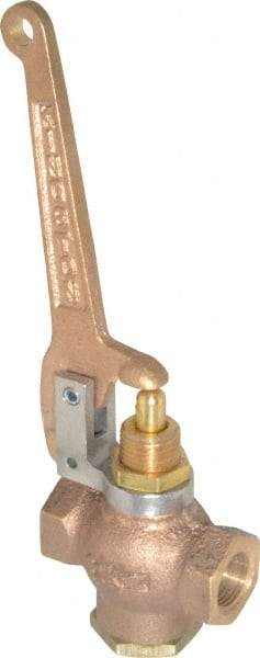 Kingston - 3/8" Pipe, 400 Max psi, Buna N Disc, Self Closing Control Valve - Pull Lever, FNPT x FNPT End Connections - Eagle Tool & Supply