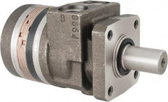 Parker - NPT Thread, 1/2" Port Size, 722 Max RPM, Bi Rotational, 4 Bolt Mount Hydraulic Motor - 1,800 Max psi, 3 Cu In Displacement, 180°F Max - Eagle Tool & Supply