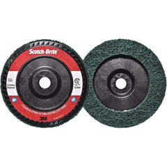 3M - 7" Extra Coarse Grade Aluminum Oxide Deburring Disc - 7/8" Center Hole, Quick Change Connection, Green, 8,600 Max RPM - Eagle Tool & Supply