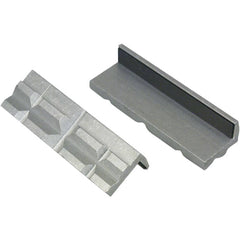 Vise Jaw Caps; Material: Aluminum; Jaw Width: 4 in; Jaw Width (Inch): 4 in; Overall Width: 4; Overall Height: 1.25 in; Overall Thickness: 0.372 in; Groove Orientation: Horizontal; Jaw Height (Inch): 1.25 in; Attachment Method: Magnetic; Jaw Width (Decimal