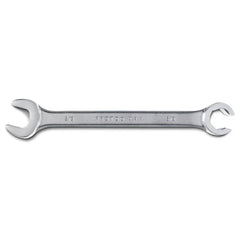 Flare Nut Wrenches; Type: Open End; Size (Inch): 5/8 in; Size (mm): 5/8 in; Head Type: Double; Offset; Opening Type: 6-Point Flare Nut; Head Offset Angle: 15; Non-sparking: No; Insulated: No; Magnetic: No; Corrosion-resistant: Yes; Ratcheting: No; Slip-re