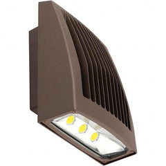 Hubbell Lighting - Wall Pack Light Fixtures Lamp Type: LED Wattage: 50 - Eagle Tool & Supply