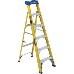 Louisville - 3 Steps, 4' High, Type I Rating, Fiberglass Step Ladder - Eagle Tool & Supply