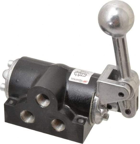 ARO/Ingersoll-Rand - 3/8" NPT Air Control Valve - 4-Way, 2 Position, Lever/Manual Actuated, Manual Return, 2.3 CV Rate & 150 Max psi - Eagle Tool & Supply