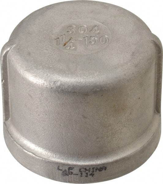 Value Collection - 1-1/4" Grade 304 Stainless Steel Pipe End Cap - FNPT End Connections, 150 psi - Eagle Tool & Supply