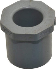 Value Collection - 1 x 1/2" CPVC Plastic Pipe Bushing - Schedule 80, Spig x Slip End Connections - Eagle Tool & Supply