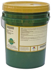 Oak Signature - Oakflo DSY 910, 5 Gal Pail Cutting & Grinding Fluid - Synthetic, For Drilling, Milling, Sawing, Tapping, Turning - Eagle Tool & Supply