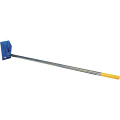 Vestil - 2,200 Lb Capacity Rug Ram/Carpet Pole - 11-1/2" Wide x 20-1/2" High - Eagle Tool & Supply