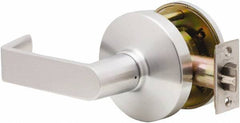 Falcon - Grade 2 Communicating Lever Lockset for 1-3/8" Thick Doors - 2-3/4" Back Set, No Cylinder, Steel, Satin Chrome Finish - Eagle Tool & Supply