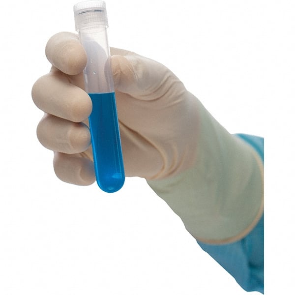 BioClean - Size 6.5, 5.91 mil, Industrial Grade, Powder Free Neoprene Disposable Gloves - Eagle Tool & Supply