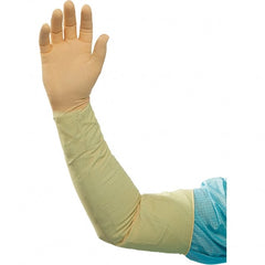 BioClean - Size 6.5, 7.09 mil, Cleanroom Grade, Powder Free Latex Disposable Gloves - Eagle Tool & Supply
