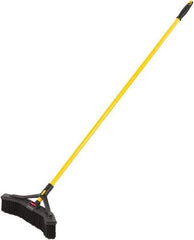 Rubbermaid - 18" Medium Duty Polypropylene Push Broom - 3" Bristle Length, Foam Block, Threaded Handle Connection, Handle Included - Eagle Tool & Supply