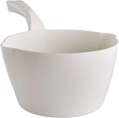 Remco - 64 oz White Polypropylene Round Bottom Scoop - 8.3" Wide x 4-1/2" Deep Bowl, 5-1/2" Handle Length, 13" OAL - Eagle Tool & Supply