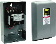 Square D - 3 Pole, 550 Coil VAC at 50 Hz and 600 Coil VAC at 60 Hz, 9 Amp NEMA Contactor - NEMA 1 Enclosure, 50 Hz at 550 Hz VAC and 60 Hz at 600 VAC - Eagle Tool & Supply