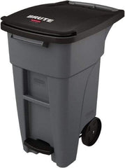 Rubbermaid - 32 Gal Gray Rectangle Trash Can - Plastic, None Graphic, 37.16" High x 20.62" Wide, Lid Included - Eagle Tool & Supply