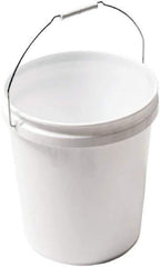 SEYMOUR-MIDWEST - 5 Gal, Plastic Round Natural (Color) Bucket & Pail Kit - Handle Included - Eagle Tool & Supply