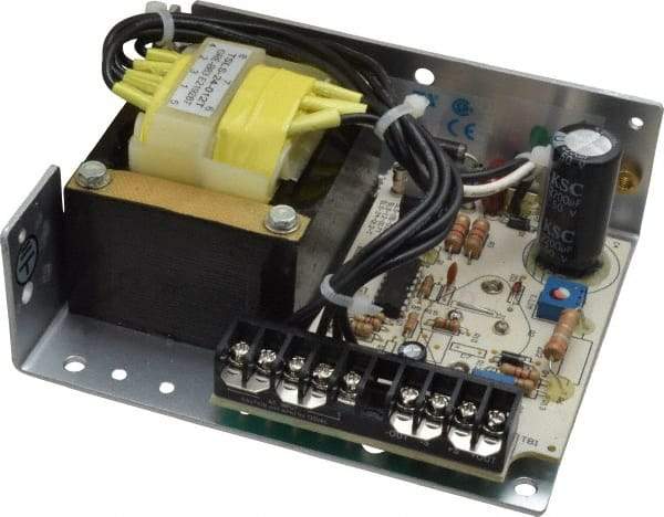 Sola/Hevi-Duty - 28.8 Watt, 1.20 Amp, 100 VAC, 120 VAC, 220 VAC, 230 VAC, 240 VAC Input, 24 VDC Output, Power Supply - Screw Terminal Connection, 1 Output, 4.843 Inch Wide x 1.62 Inch Deep x 3.992 Inch High, 32 to 122°F - Eagle Tool & Supply