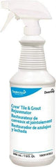 Diversey - 32 oz Spray Bottle Liquid Bathroom Cleaner - Unscented Scent, Tubs, Tile, Showers & Grout - Eagle Tool & Supply