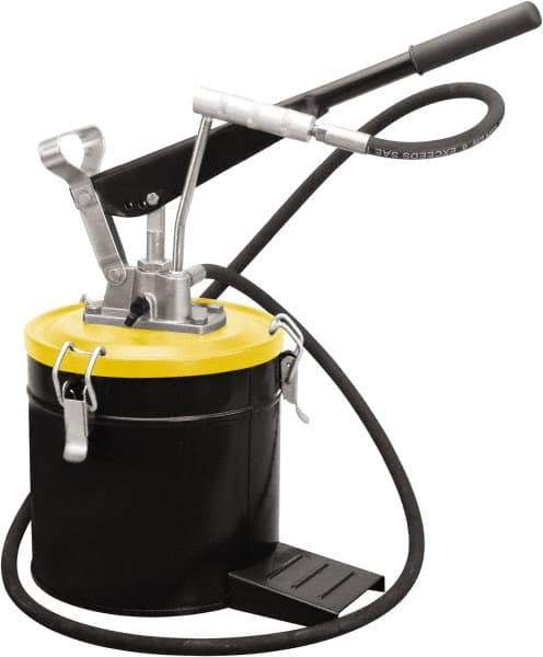 PRO-LUBE - Grease Lubrication 3 Strokes/oz Flow Aluminum & Steel Lever Hand Pump - For 208 oz Container - Eagle Tool & Supply