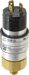United Electric Controls - 2,500 Max psi, Compact Cylindral Pressure Switch - 1/4 Thread - Eagle Tool & Supply