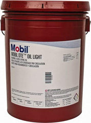 Mobil - 5 Gal Pail Mineral Circulating Oil - SAE 10, ISO 32, 31 cSt at 40°C & 5.5 cSt at 100°F - Eagle Tool & Supply