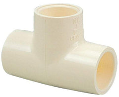NIBCO - 1 x 1/2 x 1/2" CPVC Plastic Pipe Tee - Slip x Slip x Slip End Connections - Eagle Tool & Supply