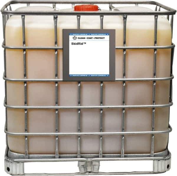 Master Fluid Solutions - 270 Gal Tote Cleaner/Degreaser - Liquid, Butyl-Free, Phosphate-Free, Low Odor - Eagle Tool & Supply