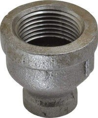 B&K Mueller - Size 3/4 x 1/4", Class 150, Malleable Iron Black Pipe Reducing Coupling - 150 psi, Threaded End Connection - Eagle Tool & Supply