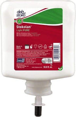 SC Johnson Professional - 1 L Moisturizing Cream - Comes in Cartridge, Fragrance Free, Silicone Free - Eagle Tool & Supply