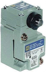 Square D - SPDT, NC/NO, 600 Volt Screw Terminal, Plunger Actuator, General Purpose Limit Switch - 1, 2, 4, 6, 12, 13, 6P NEMA Rating, IP67 IPR Rating - Eagle Tool & Supply