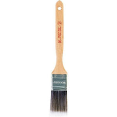Wooster Brush - 1-1/2" Flat Nylon/Polyester Sash Brush - 2-7/16" Bristle Length, 7.88" Maple Fluted Handle - Eagle Tool & Supply