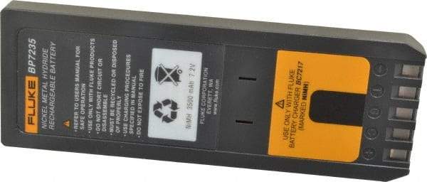 Fluke - Calibrator NiMH Battery Pack - Use With 700 or 740 Series Documenting Process Calibrators - Eagle Tool & Supply