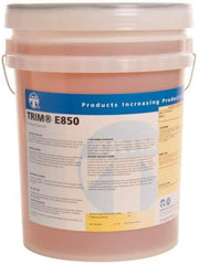 Master Fluid Solutions - Trim E850, 5 Gal Pail Cutting & Grinding Fluid - Water Soluble, For Cutting, Grinding - Eagle Tool & Supply