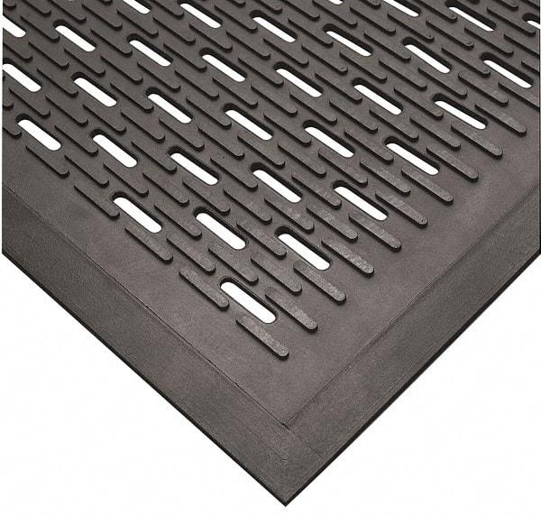 Wearwell - 5 Ft. Long x 3 Ft. Wide, Natural Rubber Surface, Raised Bars and Scrapers (Reversible) Entrance Matting - 5/16 Inch Thick, Outdoor, SBR Rubber, Black, Series 224 - Eagle Tool & Supply