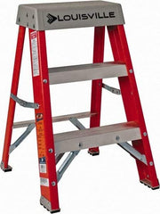 Louisville - 2 Steps, 2' High, Type IA Rating, Fiberglass Step Ladder - 300 Lb Capacity, 17" Base Width - Eagle Tool & Supply