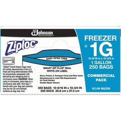 Ziploc - 250 Piece, 1 Gallon Capacity, 11 Inch Long x 10-1/2 Inch Wide, Ziploc Freezer Bag - 2.7 mil Thick, Rectangle Clear Plastic - Eagle Tool & Supply