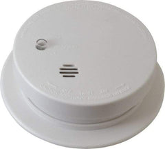 Kidde - 4 Inch Diameter, Smoke Alarm - 85 dB Decibel Rating, 9V Battery Included, Wall or Ceiling Mount, Tamper Resistant - Eagle Tool & Supply