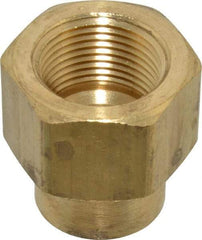 Parker - 3/4 x 1/2 Female Thread, Brass Industrial Pipe Coupling - FNPTF, 1,000 psi - Eagle Tool & Supply