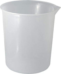 Bel-Art - 2,000 ml Polypropylene Graduated Beaker - 500 ml Graduation, 6-15/32" Diam x 7-1/4" High - Eagle Tool & Supply