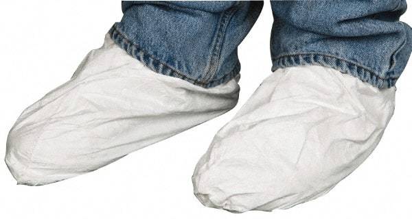 Dupont - Size Universal, Tyvek, Standard Shoe Cover - White, Non-Chemical Resistant - Eagle Tool & Supply