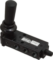 Norgren - 1/8" NPT Packed Spool Valve - Lever Type, Lever Activation & 0.34 CV Rate - Eagle Tool & Supply