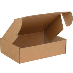 Made in USA - Pack of (25), 17" Wide x 30" Long x 8" High Crush Proof Mailers - Eagle Tool & Supply