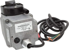 Little Giant Pumps - 1/40 HP, 5.1 psi, Aluminum Miniature Submersible Pump - 1/4 Inch MNPT Outlet, 6 Ft. Long Power Cord, 1.7 Amp - Eagle Tool & Supply